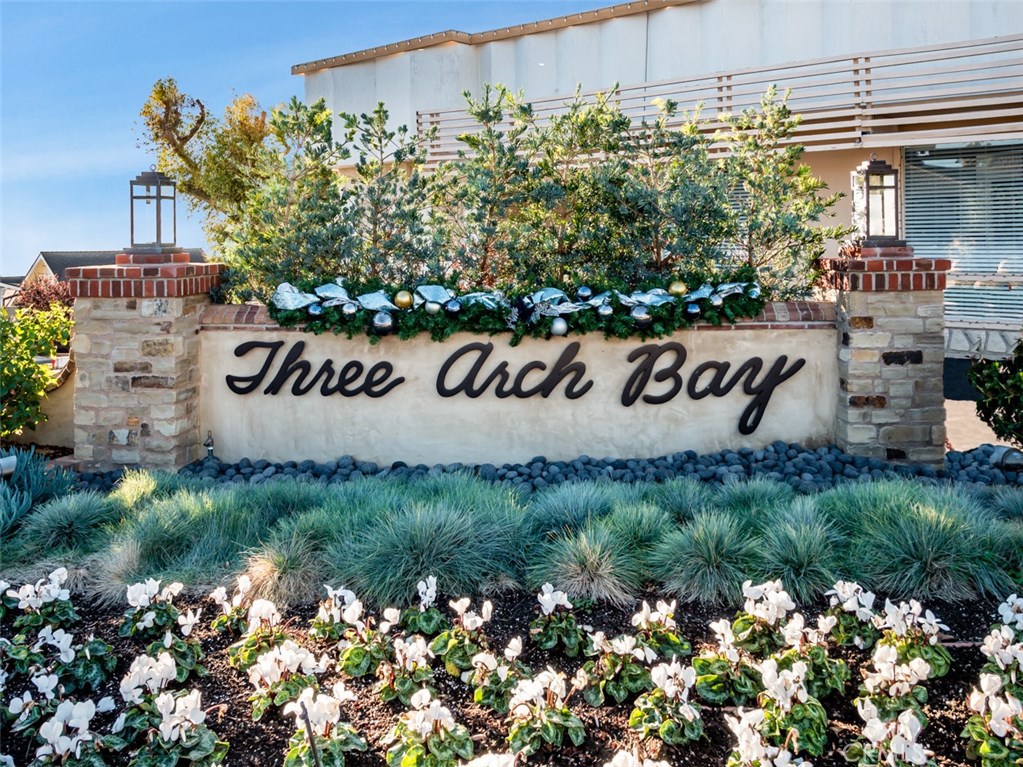44 S La Senda Drive, Laguna Beach CA 92651 - photo 1