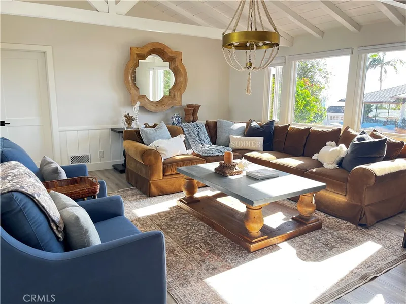 44 S La Senda Drive, Laguna Beach