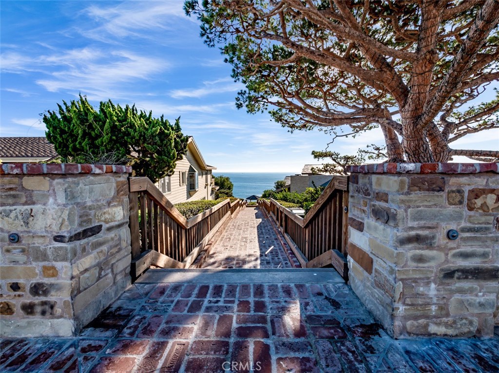 44 S La Senda Drive, Laguna Beach CA 92651 - photo 6