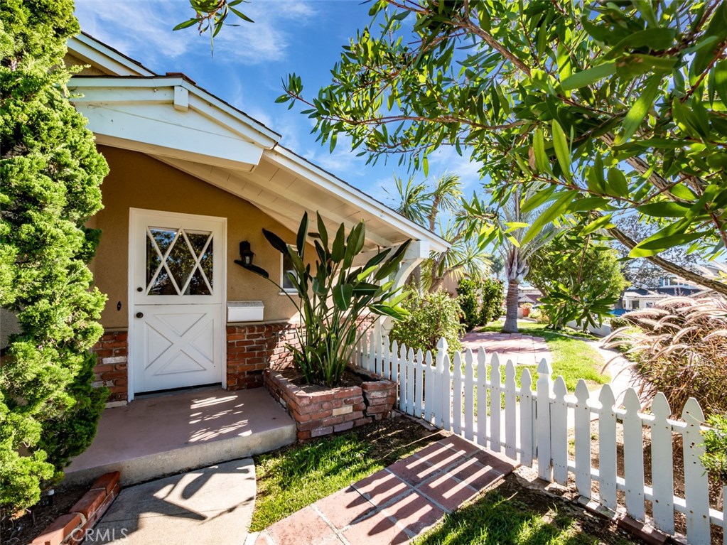 44 S La Senda Drive, Laguna Beach CA 92651 - photo 17