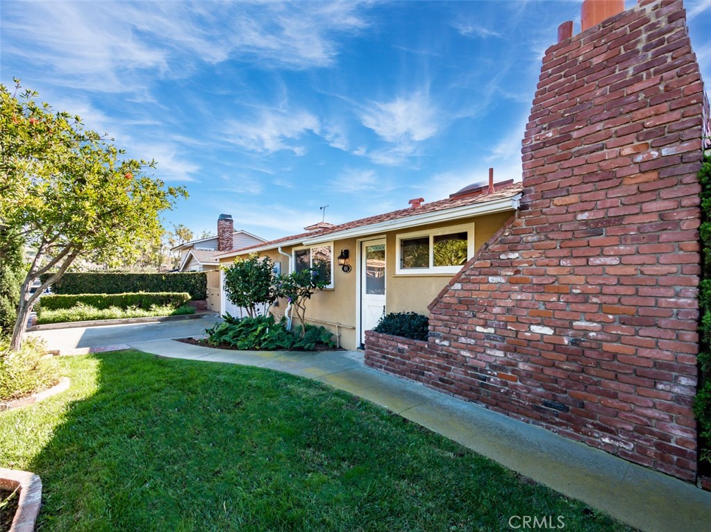 44 S La Senda Drive, Laguna Beach CA 92651 - photo 20