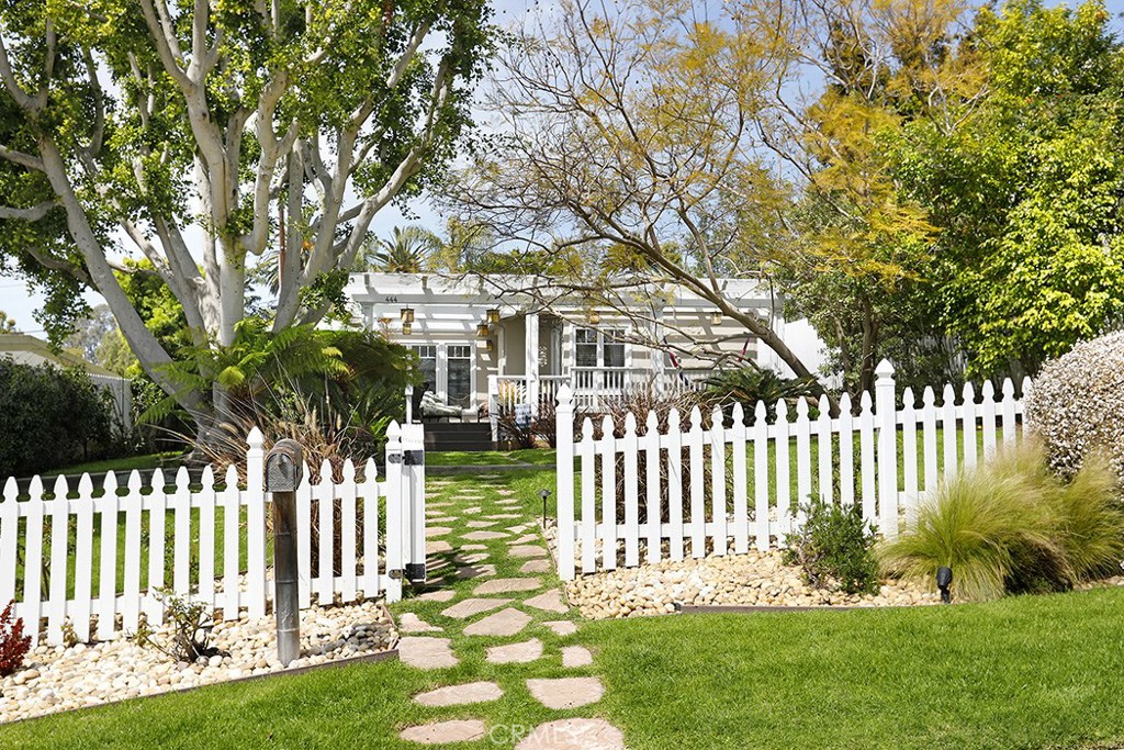 444 Poplar Street, Laguna Beach CA 92651 - photo 1