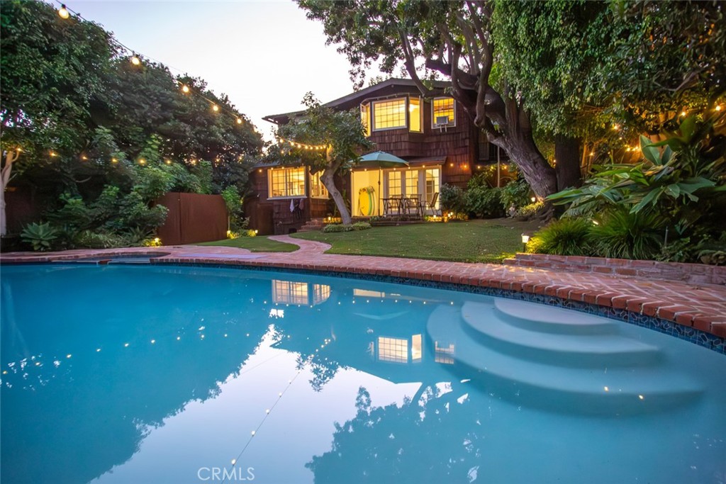 447 Locust Street, Laguna Beach CA 92651 - photo 1