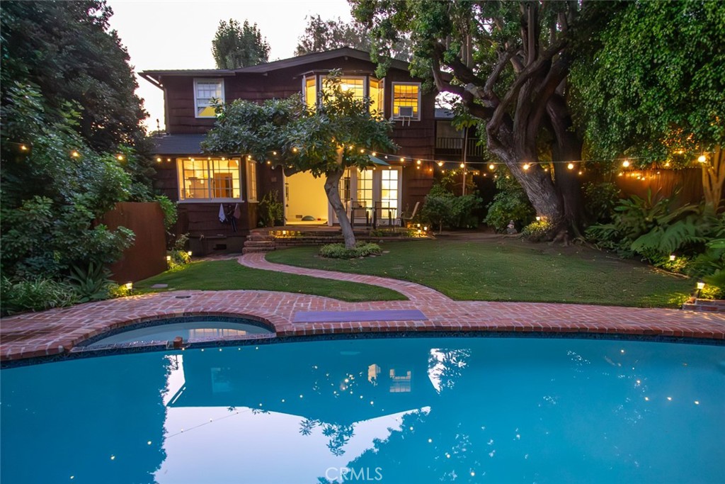 447 Locust Street, Laguna Beach CA 92651 - photo 1