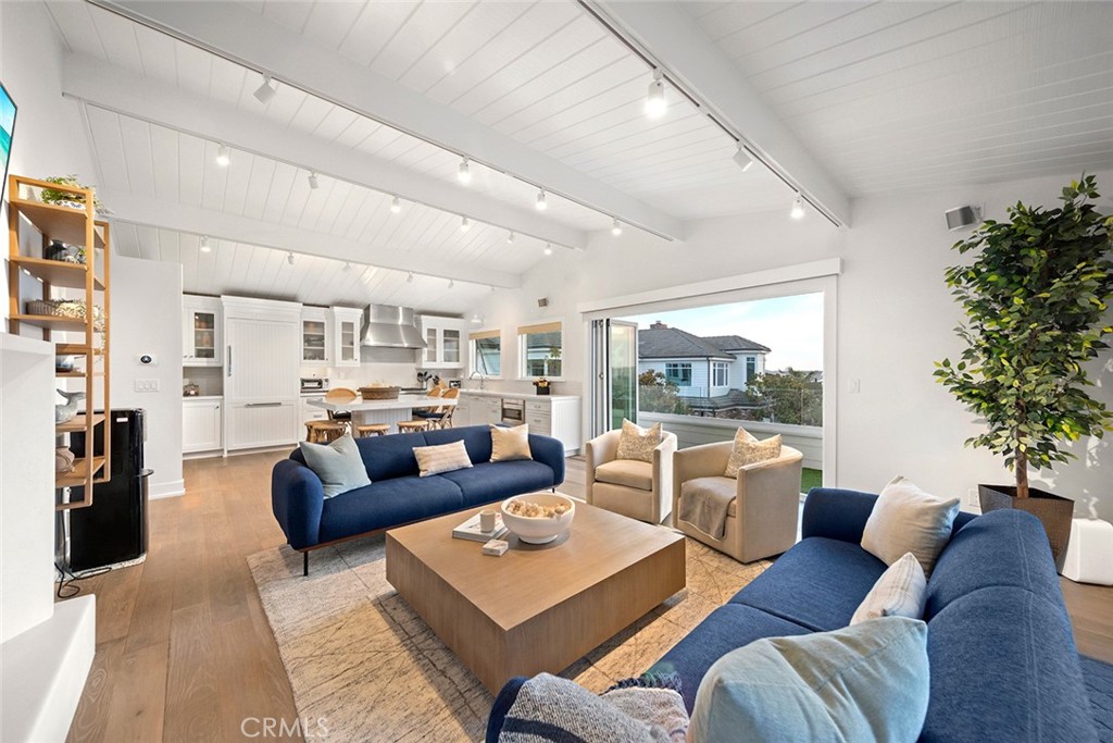 45 Emerald Bay, Laguna Beach CA 92651 - photo 10