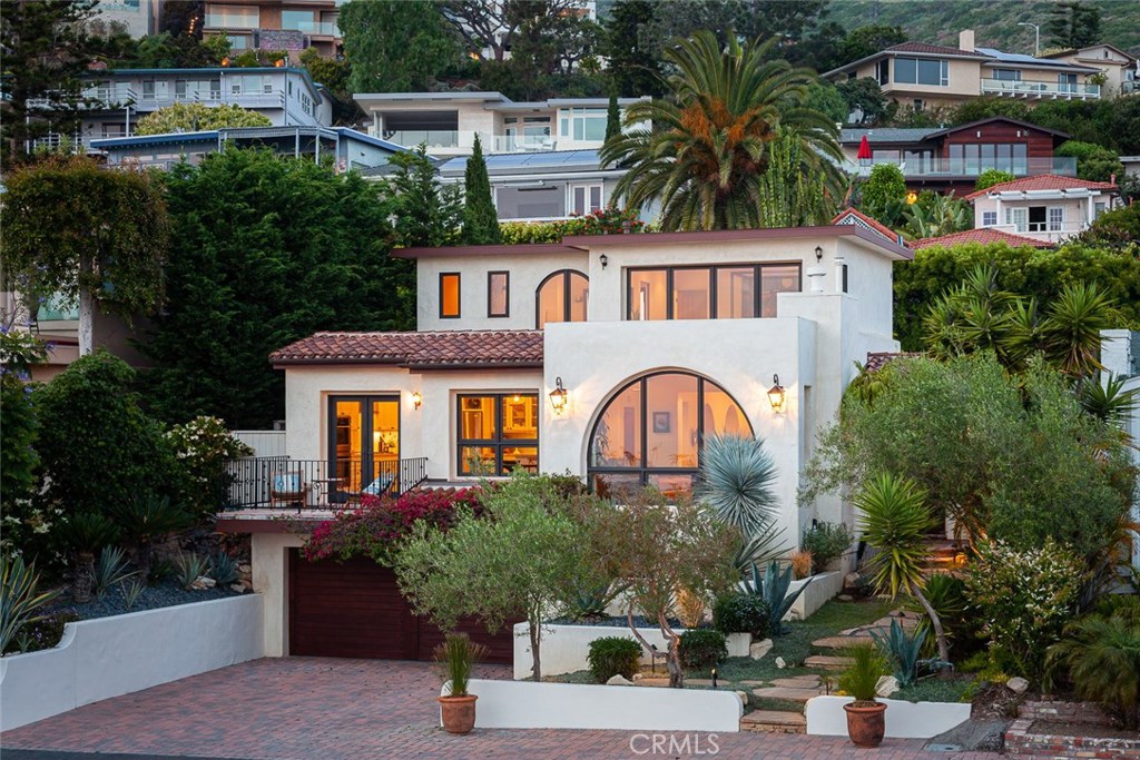 450 Blumont Street, Laguna Beach CA 92651 - photo 1