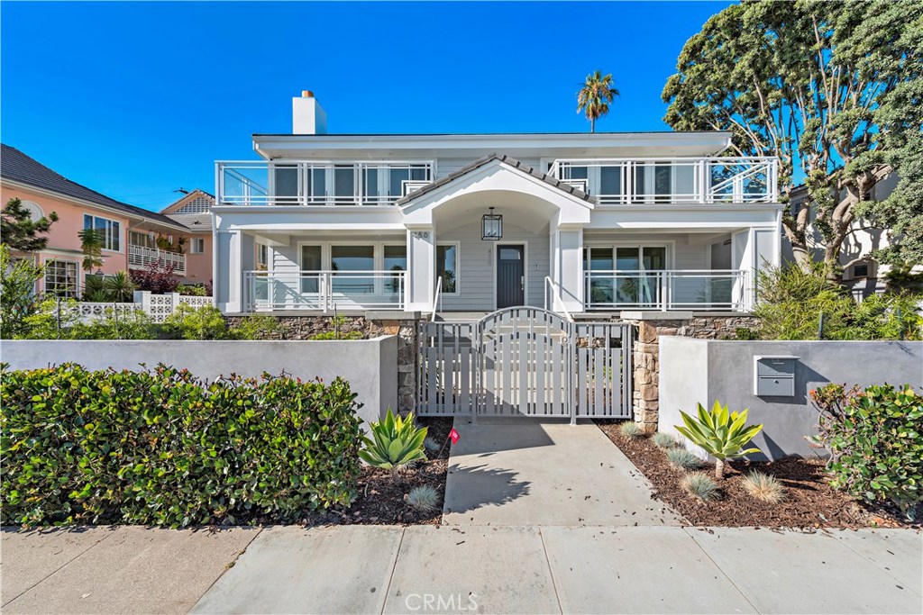 450 Cliff Drive, Laguna Beach CA 92651 - photo 1