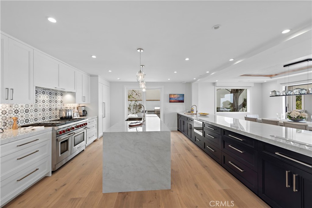 450 Cliff Drive, Laguna Beach CA 92651 - photo 7