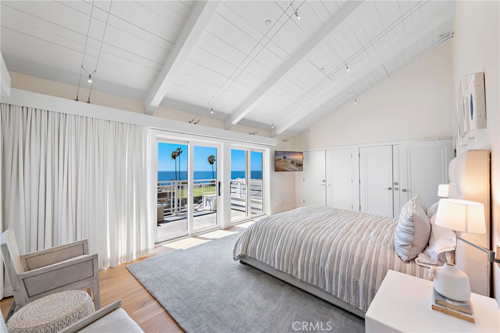 450 Cliff Drive, Laguna Beach CA 92651 - photo 34