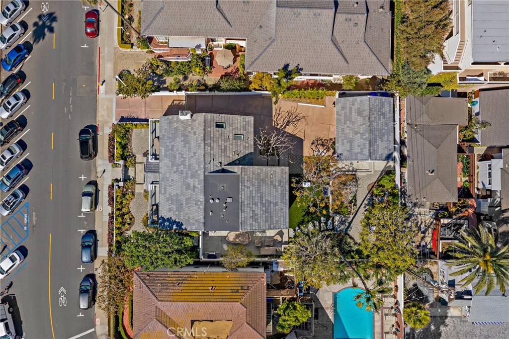 450 Cliff Drive, Laguna Beach CA 92651 - photo 54