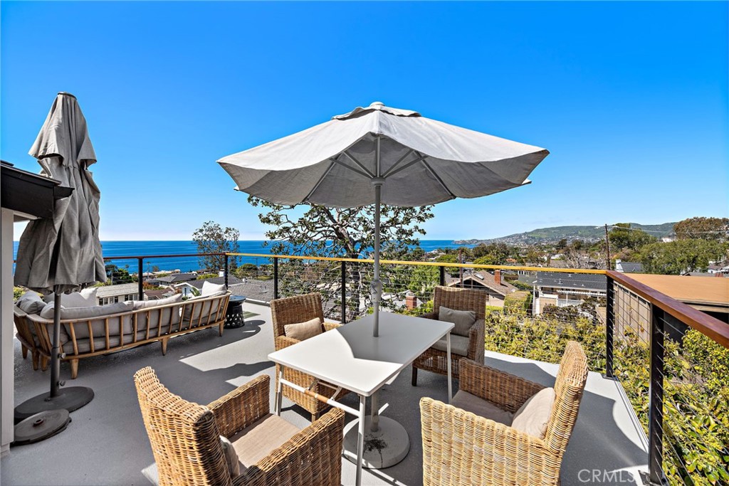 450 Ruby Street, Laguna Beach CA 92651 - photo 1
