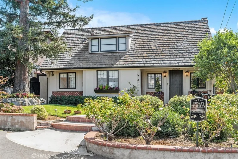 455 Brooks Street, Laguna Beach, CA 92651