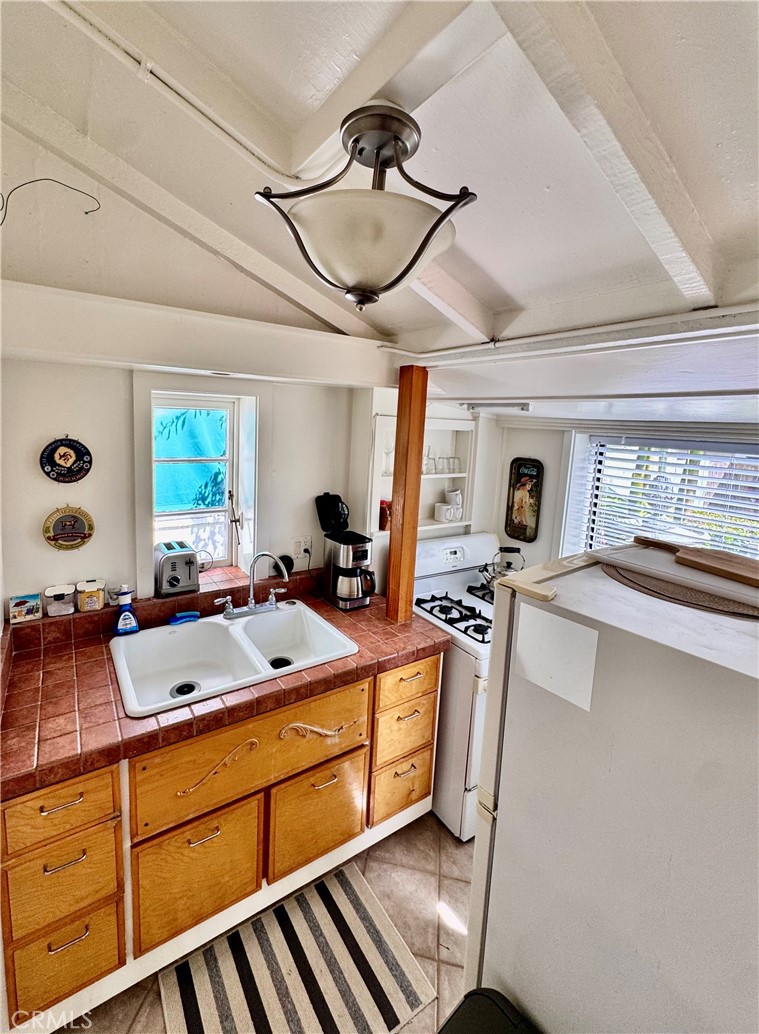 455 Myrtle B, Laguna Beach CA 92651 - photo 7