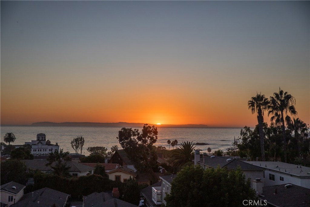 456 Bent Street, Laguna Beach CA 92651 - photo 1