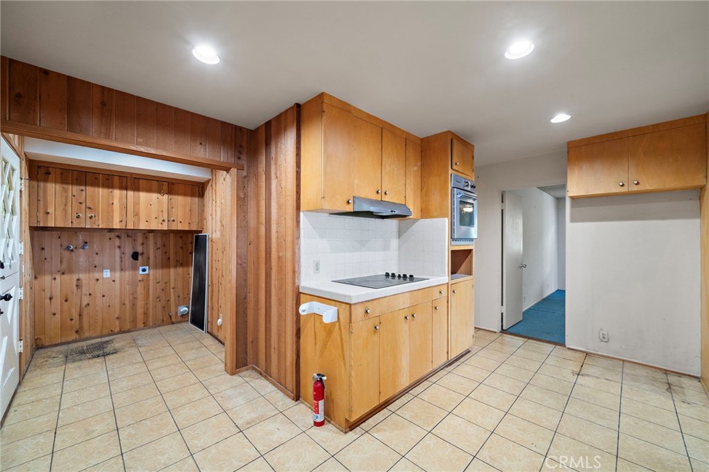 459 Hilledge Drive, Laguna Beach CA 92651 - photo 16