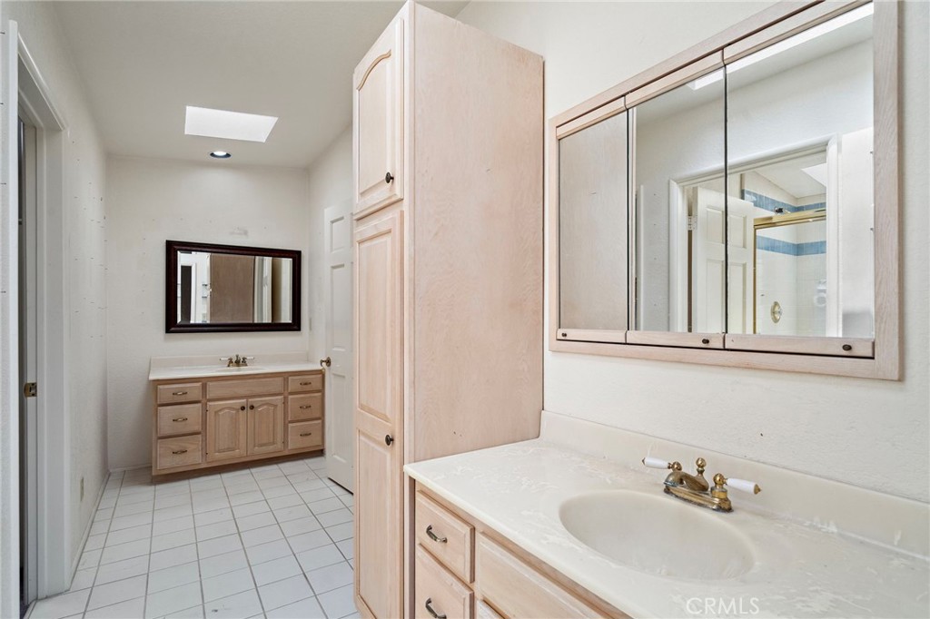 459 Hilledge Drive, Laguna Beach CA 92651 - photo 25