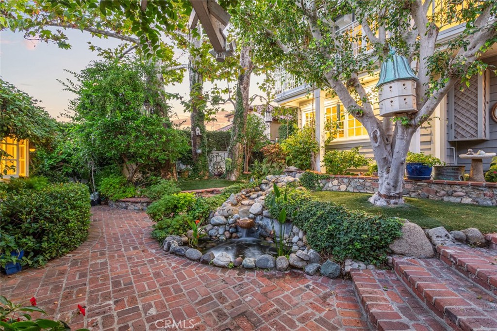 459 Jasmine Street, Laguna Beach CA 92651 - photo 20