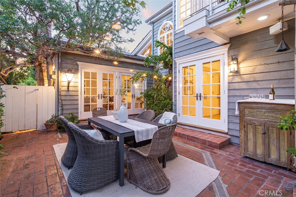 459 Jasmine Street, Laguna Beach CA 92651 - photo 21