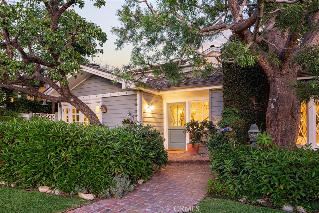 459 Jasmine Street, Laguna Beach CA 92651 - photo 25