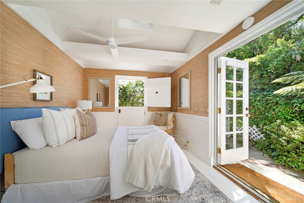 459 Jasmine Street, Laguna Beach CA 92651 - photo 27