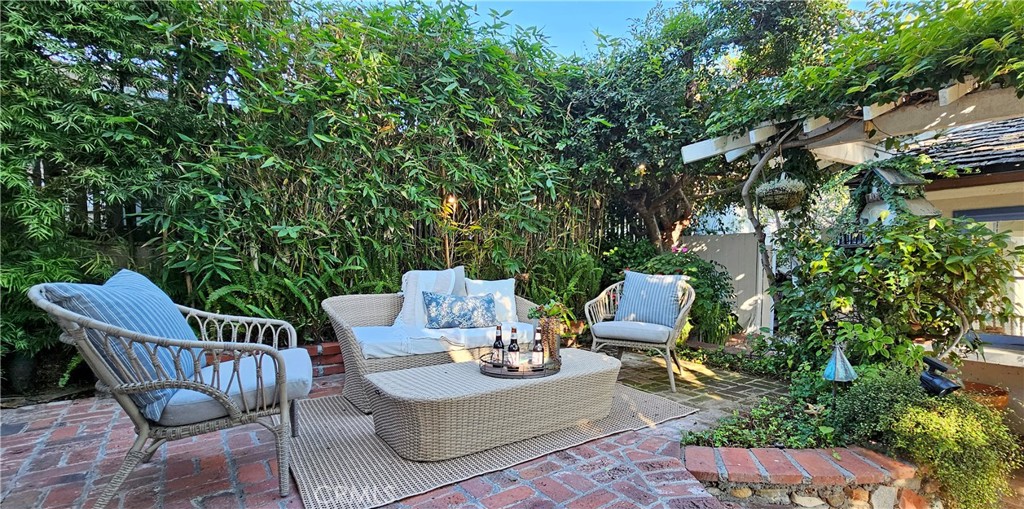 459 Jasmine Street, Laguna Beach CA 92651 - photo 40