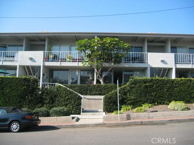 460 Cypress Drive 4, Laguna Beach CA 92651 - photo 1