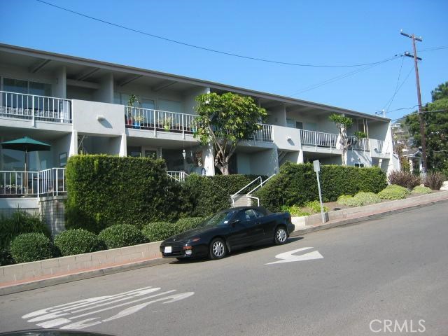 460 Cypress Drive 8, Laguna Beach CA 92651 - photo 1