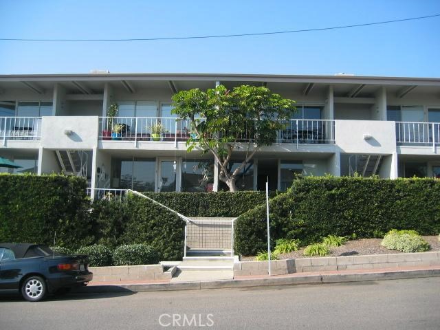 460 Cypress Drive 8, Laguna Beach CA 92651 - photo 1