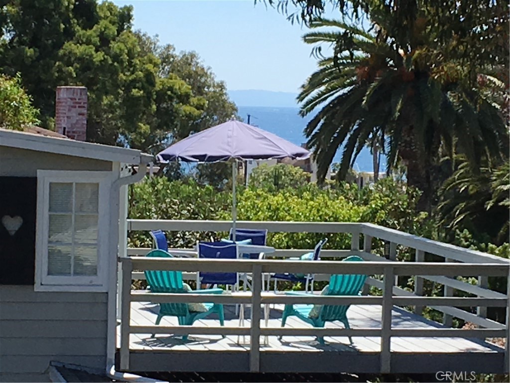 460 Saint Anns Drive, Laguna Beach CA 92651 - photo 5