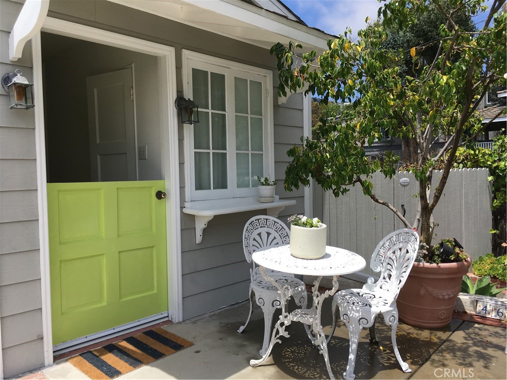 460 Saint Anns Drive, Laguna Beach CA 92651 - photo 7