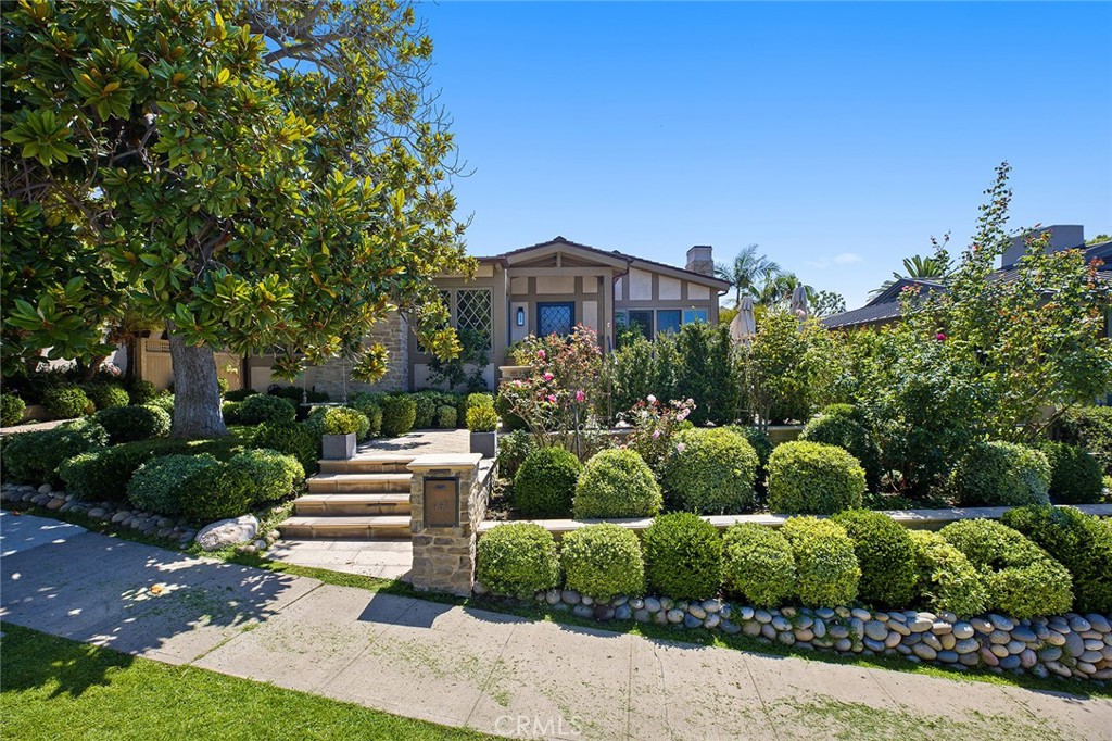 Welcome home to 463 Los Robles! - 463 Los Robles, Laguna Beach CA 92651 - photo 1
