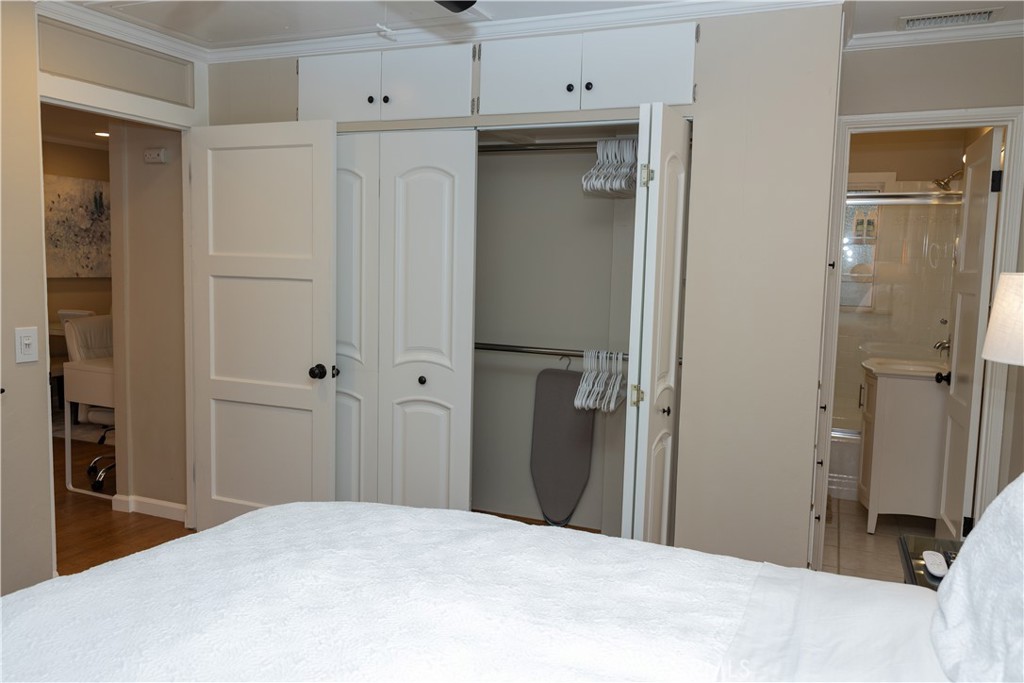 464 Bent Street A, Laguna Beach CA 92651 - photo 14