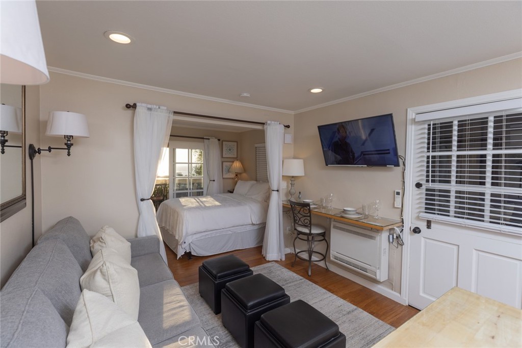 464 Bent Street B, Laguna Beach CA 92651 - photo 6