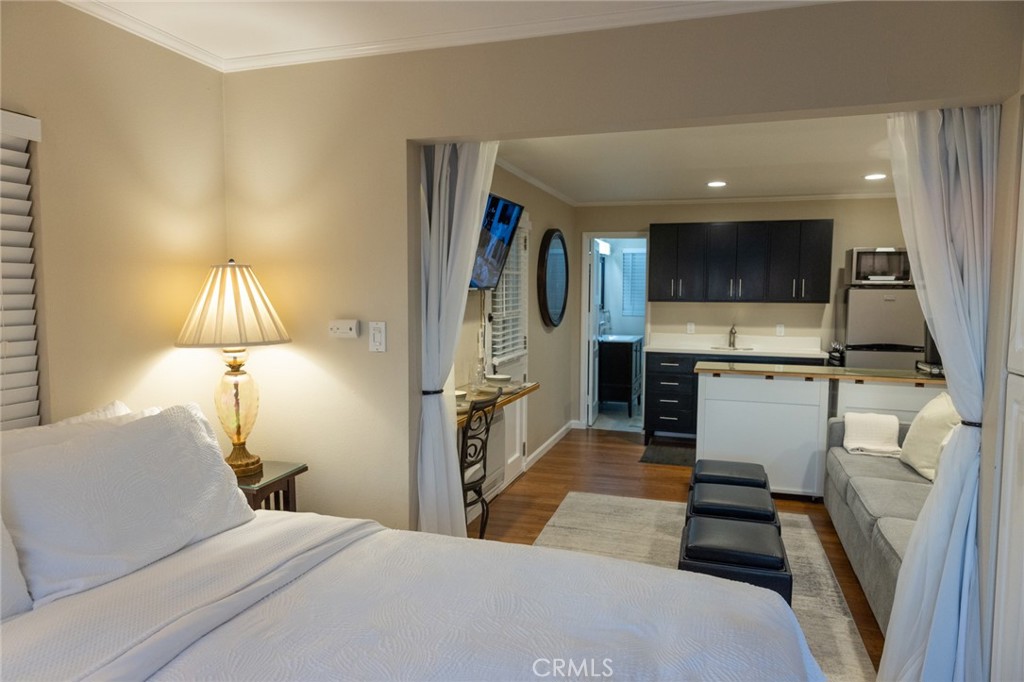464 Bent Street B, Laguna Beach CA 92651 - photo 12