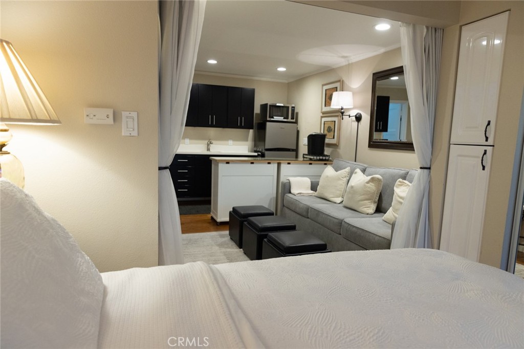 464 Bent Street B, Laguna Beach CA 92651 - photo 13