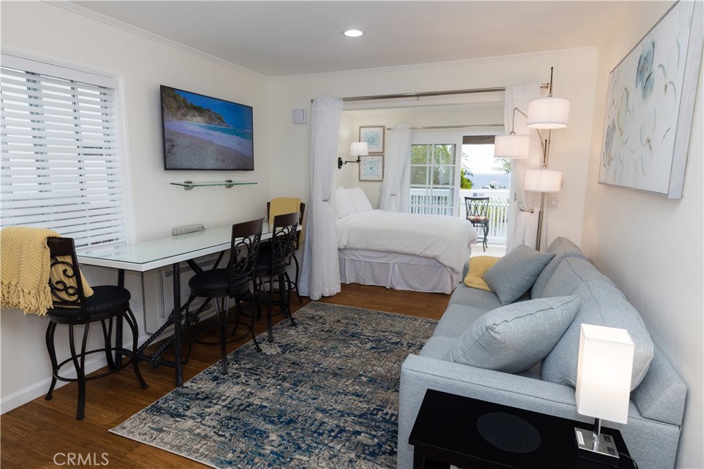 464 Bent Street C, Laguna Beach CA 92651 - photo 2