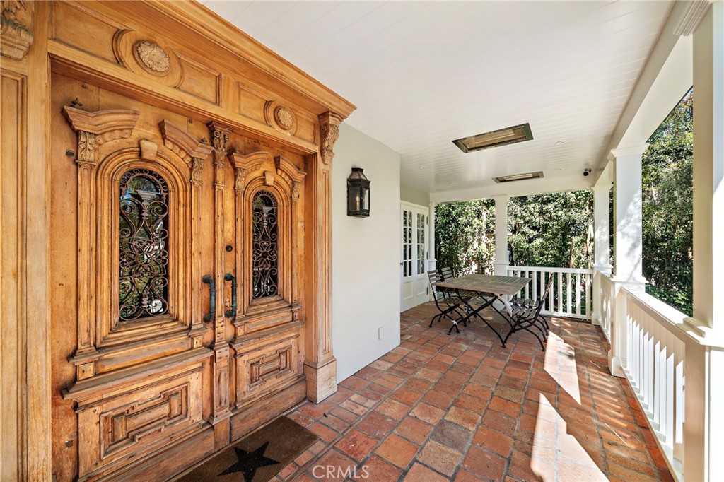 464 Holly, Laguna Beach CA 92651 - photo 2