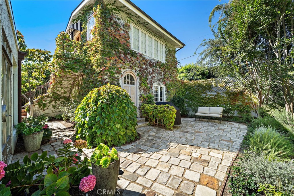 464 Holly, Laguna Beach CA 92651 - photo 16