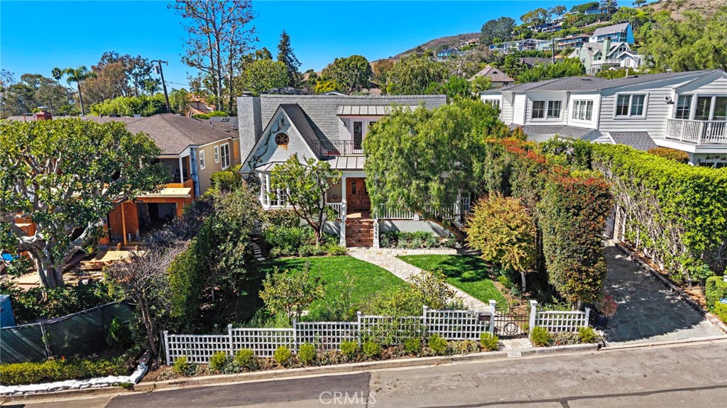 464 Holly, Laguna Beach CA 92651 - photo 20