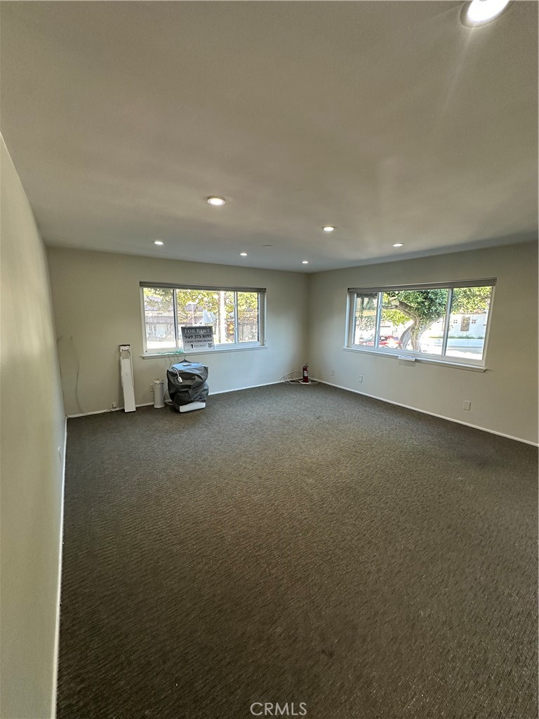 465 Forest Avenue I, Laguna Beach CA 92651 - photo 3