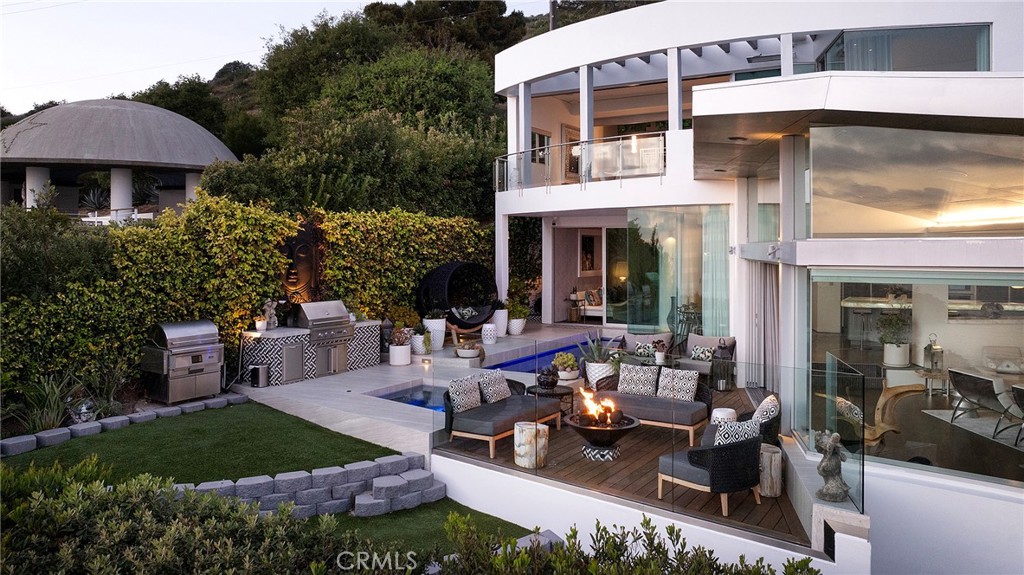 465 Panorama Drive, Laguna Beach CA 92651 - photo 8