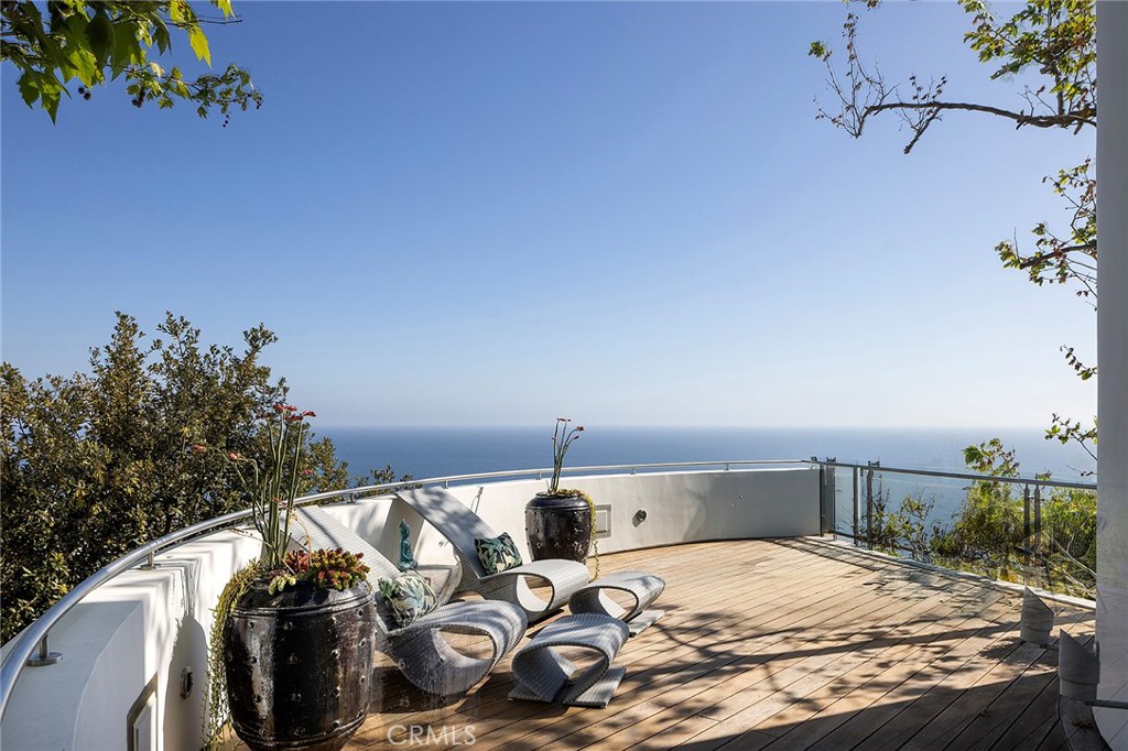 465 Panorama Drive, Laguna Beach CA 92651 - photo 25