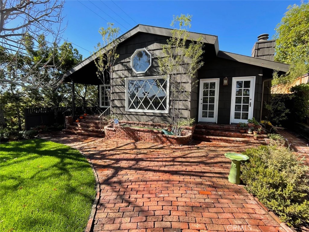 466 Monterey Drive, Laguna Beach CA 92651 - photo 1