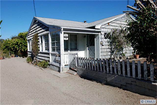 Exterior front of duplex. - 466 OAK Street, Laguna Beach CA 92651 - photo 1