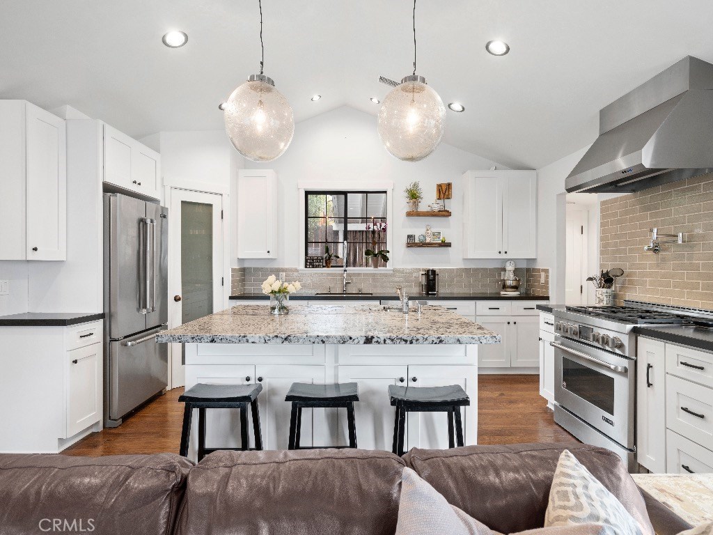 469 Mountain Road, Laguna Beach CA 92651 - photo 1