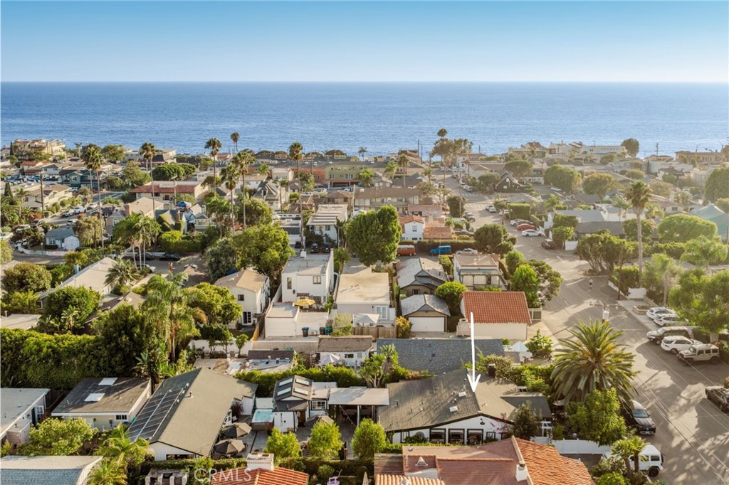 469 Oak, Laguna Beach CA 92651 - photo 2