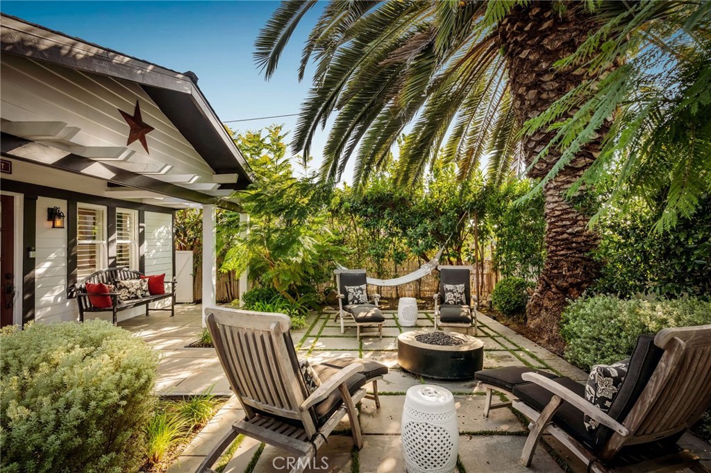 469 Oak, Laguna Beach CA 92651 - photo 3