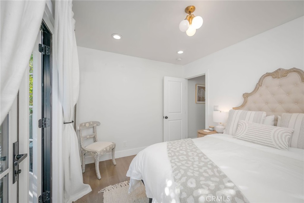 469 Oak, Laguna Beach CA 92651 - photo 10