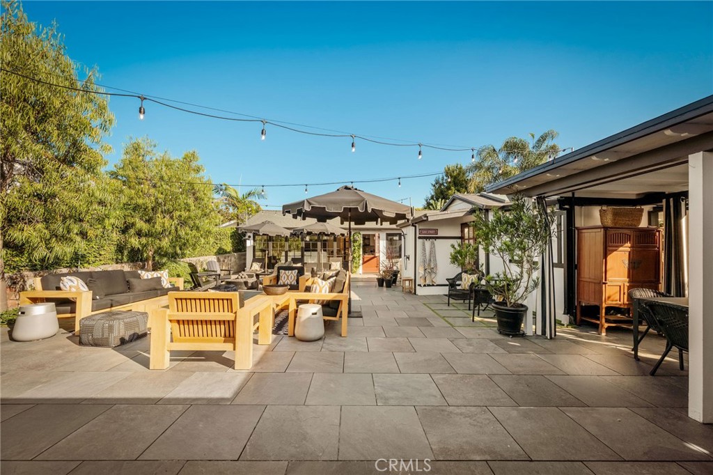 469 Oak, Laguna Beach CA 92651 - photo 19