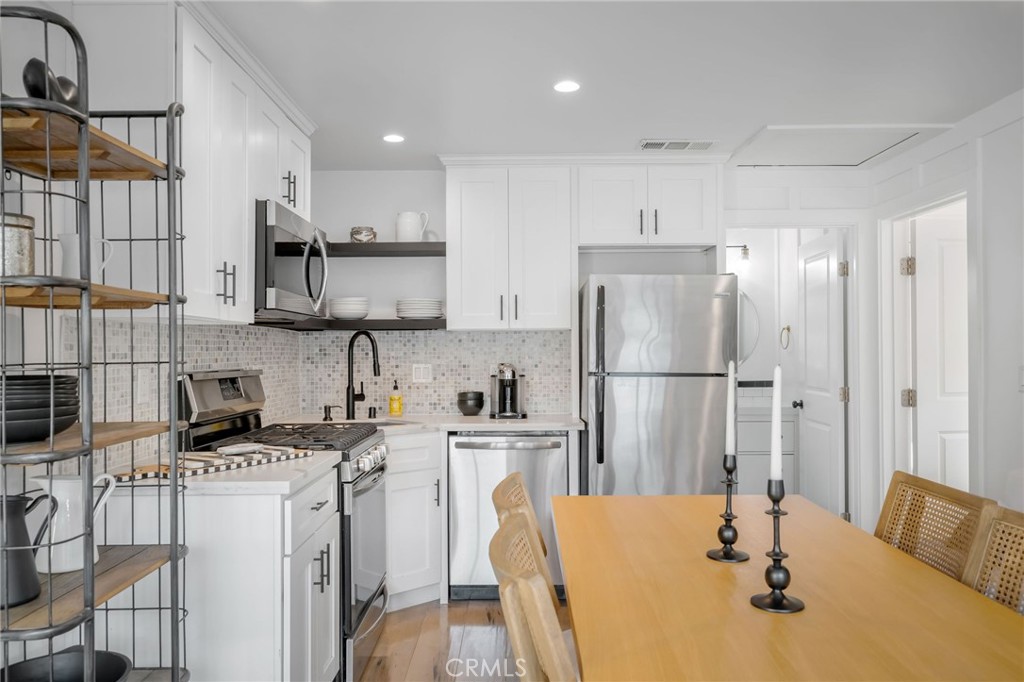 469 Oak, Laguna Beach CA 92651 - photo 24